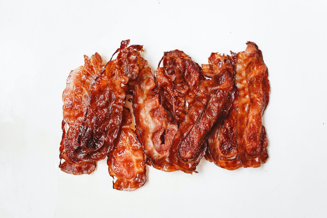 How long does cooked bacon last in the fridge?