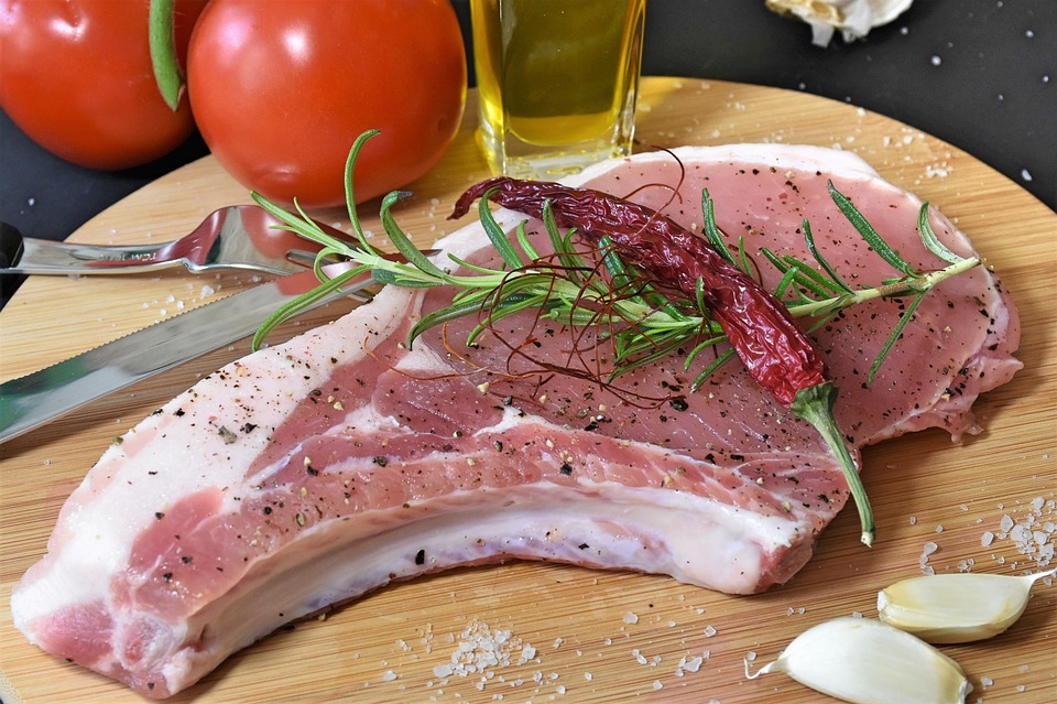 What are pork chops and their nutritional value?